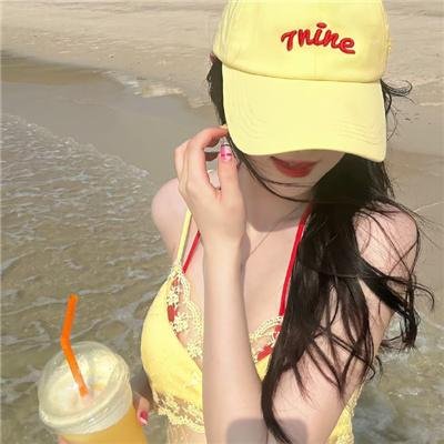 早餐时女歌迷快闪